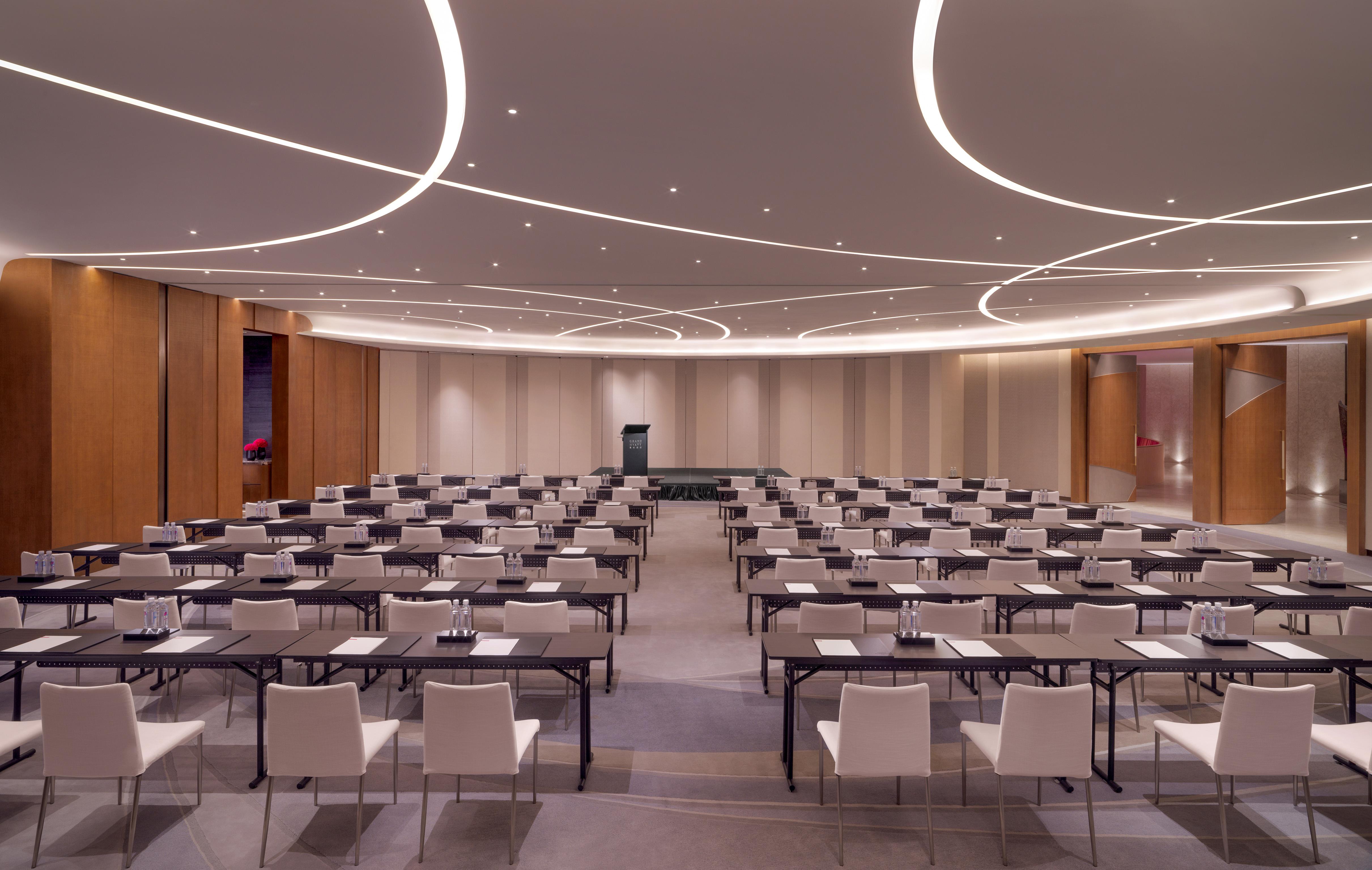 Отель Grand Hyatt Xi'An Сиань Экстерьер фото