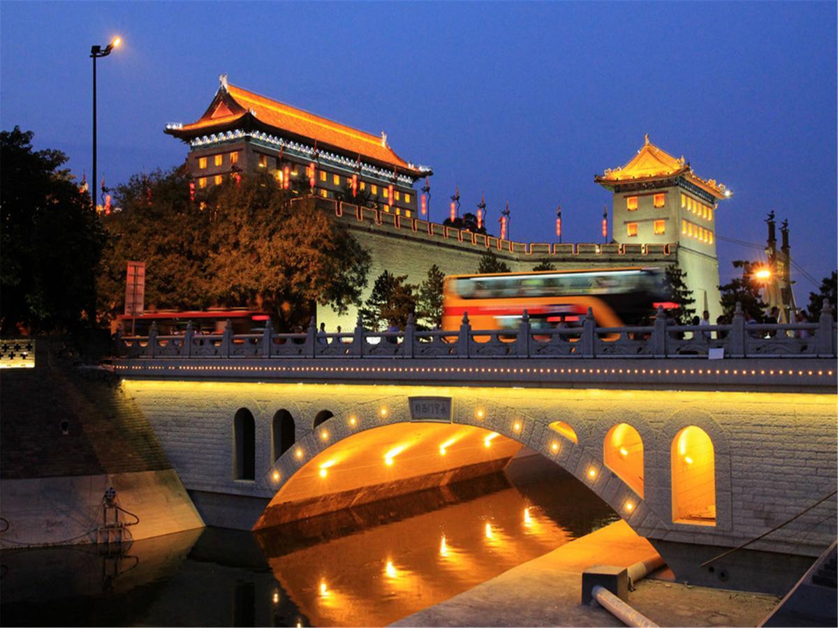 Отель Grand Hyatt Xi'An Сиань Экстерьер фото
