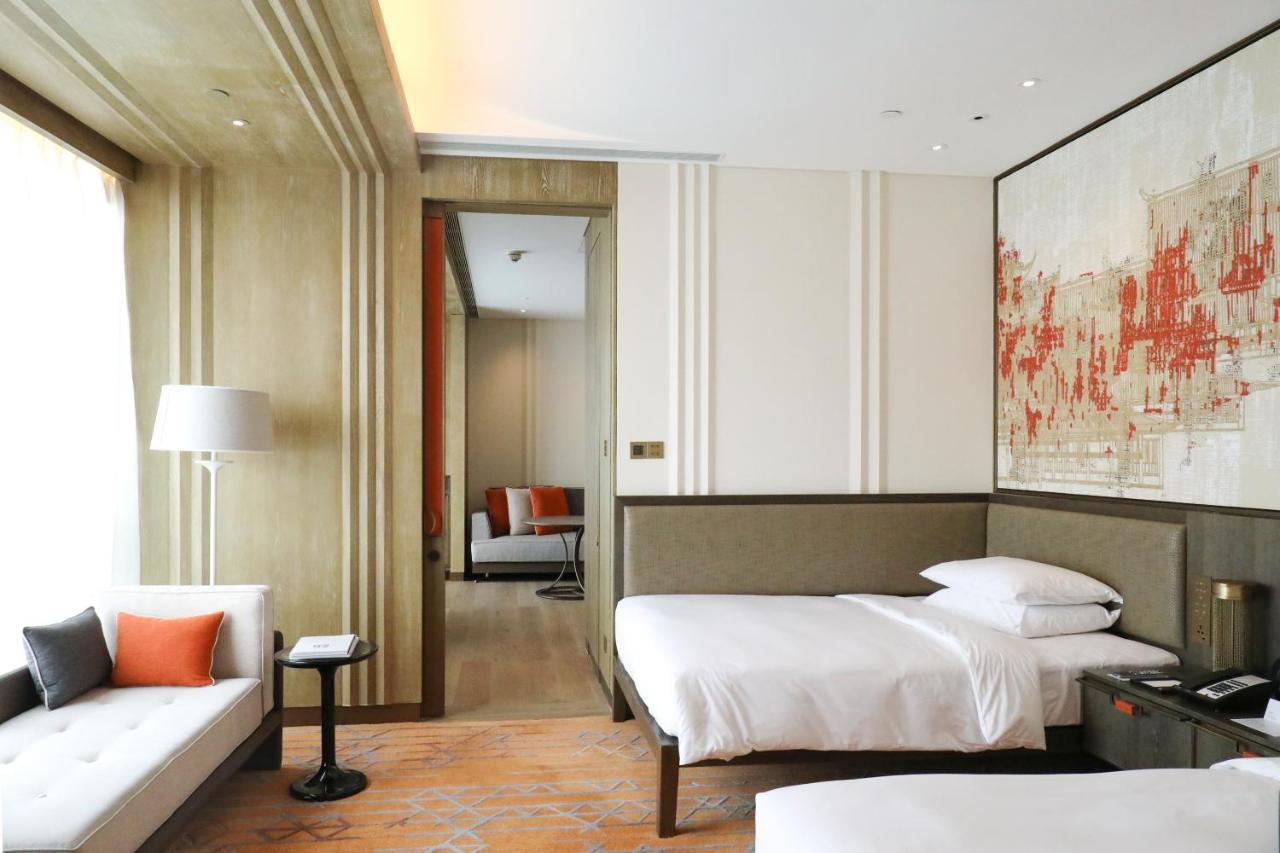Отель Grand Hyatt Xi'An Сиань Экстерьер фото
